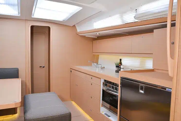 monohull interior