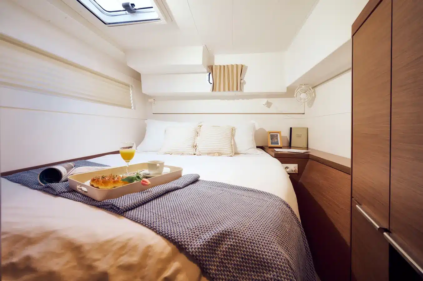 catamaran bedroom